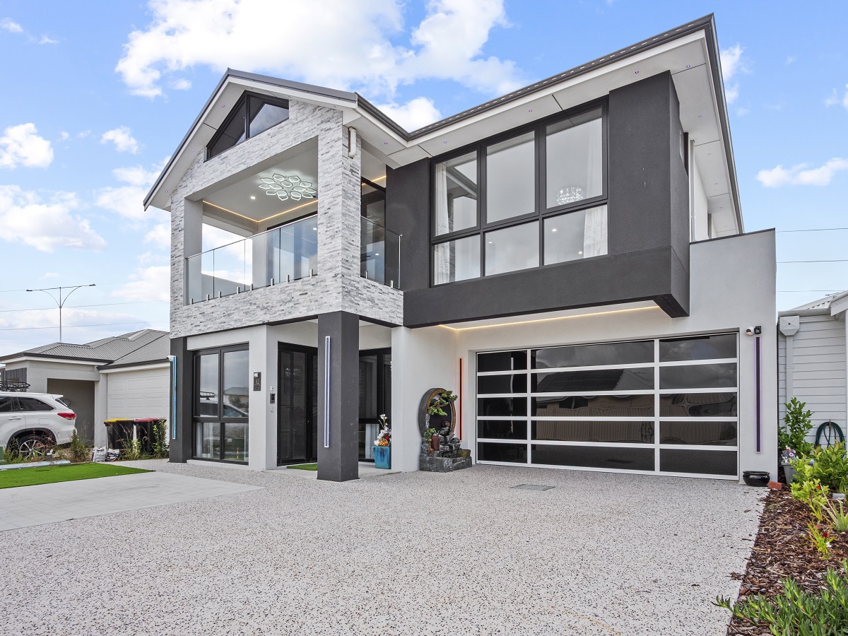 double storey luxury house construction